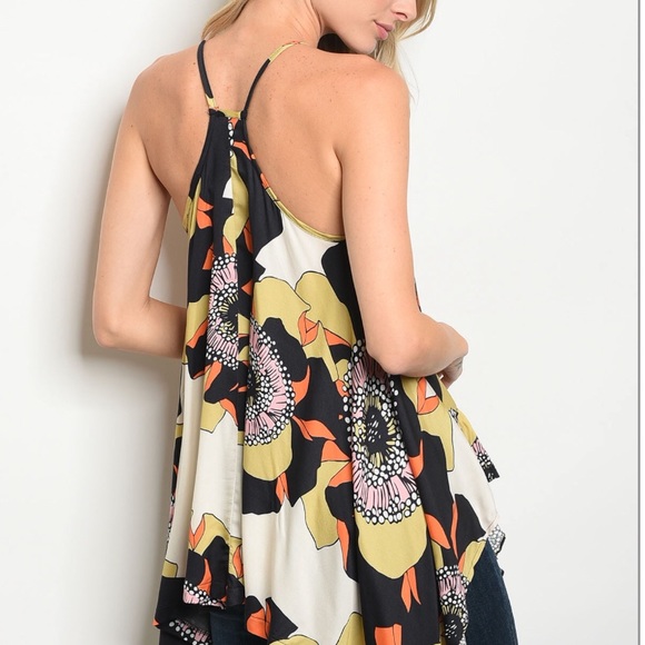 ❤️HOST PICK❤️ NWT Sleeveless Asymmetrical Top - Picture 2 of 3